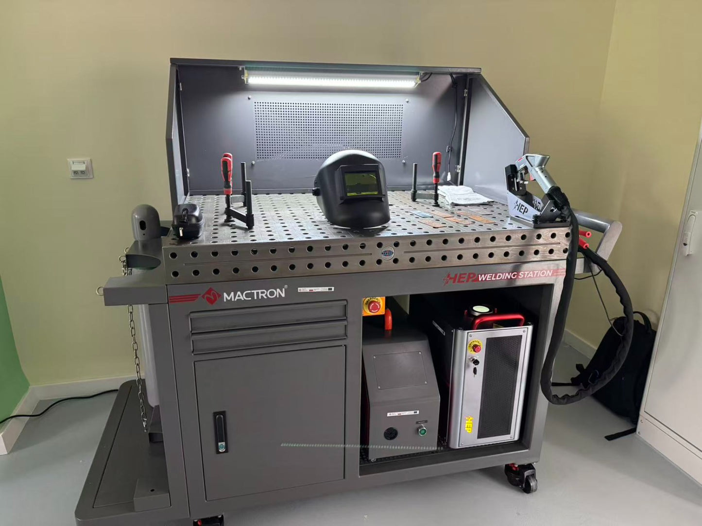 Mactron HEP Welding Station